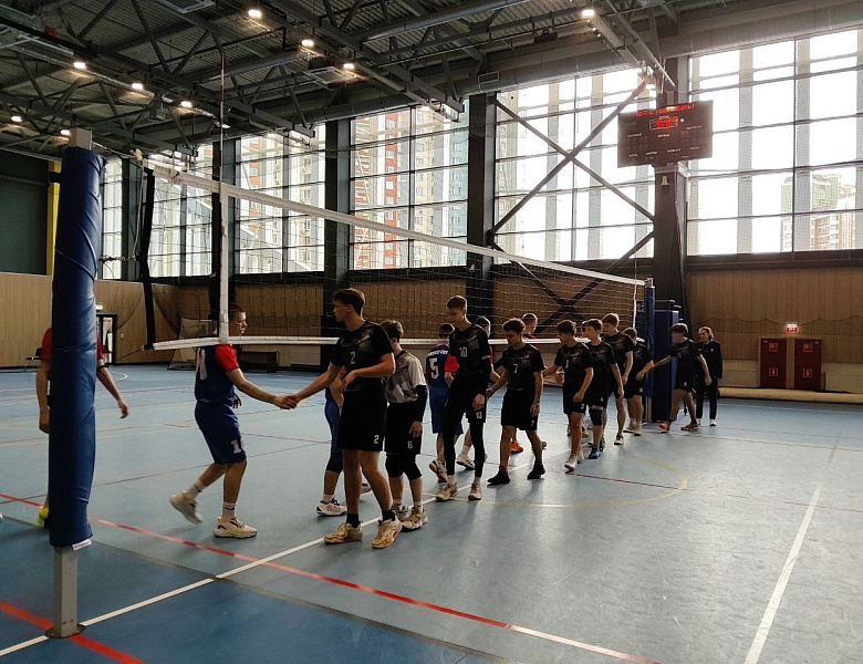 Юные кадеты стали чемпионами по волейболу на фестивале Суворова