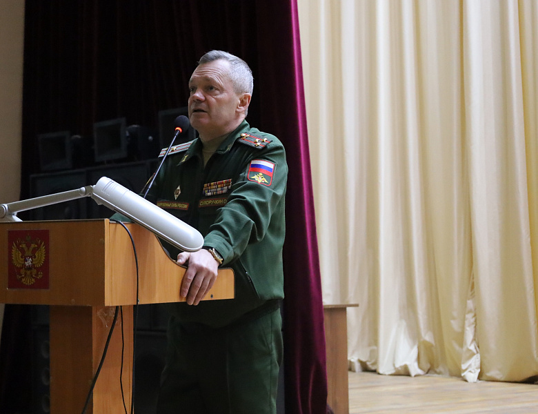 Центр «Авангард» проводит 3 смену учебных сборов для обучающихся 10 (11) классов Челябинской области