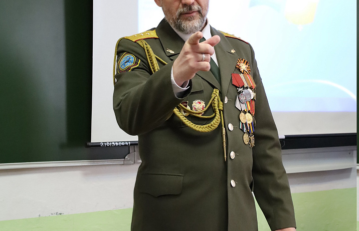 «Диалог на равных»